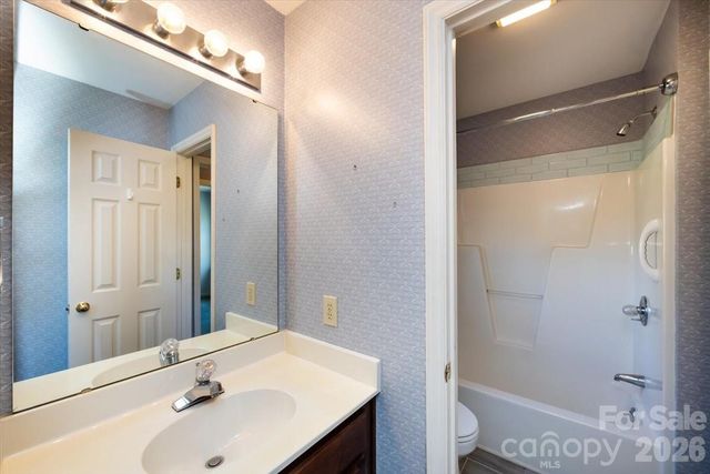 5901 Havencrest Court NW, Concord, NC 28027