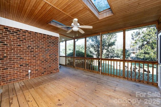 5901 Havencrest Court NW, Concord, NC 28027