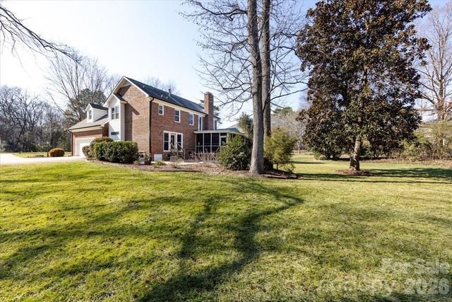 5901 Havencrest Court NW, Concord, NC 28027