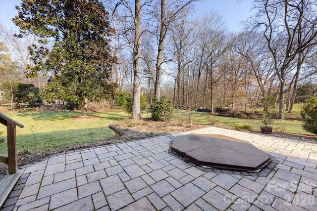 5901 Havencrest Court NW, Concord, NC 28027