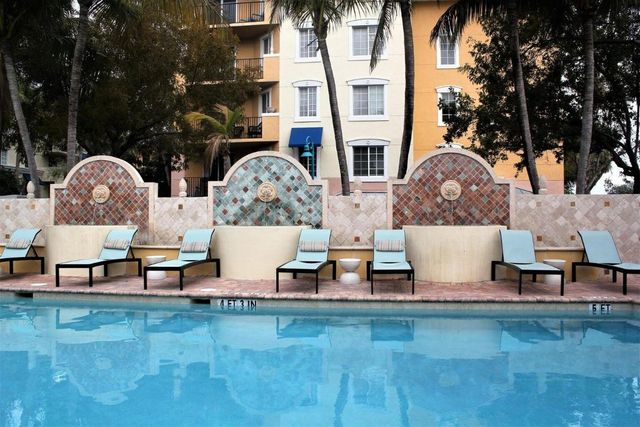 255 NE 3rd Avenue 2406, Delray Beach, FL 33444