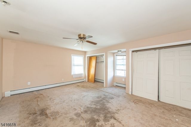 558 Beech St, Washington Twp., NJ 07676