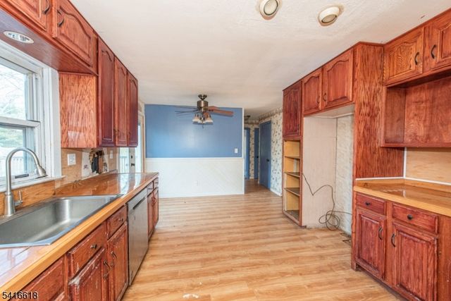 558 Beech St, Washington Twp., NJ 07676