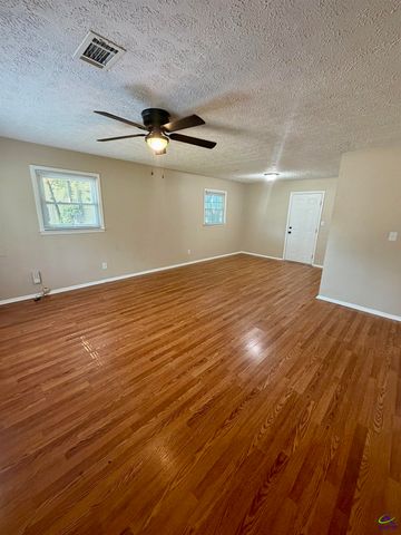 814 Crestwood Terrace, Warner Robins, GA 31088