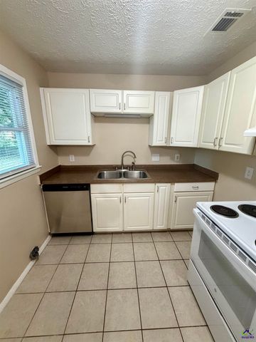 814 Crestwood Terrace, Warner Robins, GA 31088