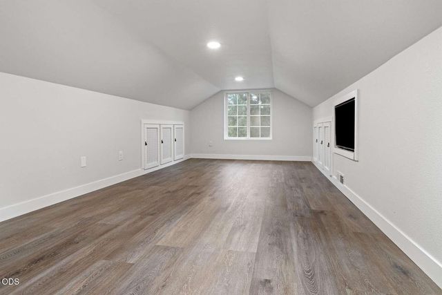 1044 SE Baywood Court, Bend, OR 97702