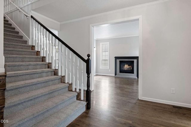 1044 SE Baywood Court, Bend, OR 97702
