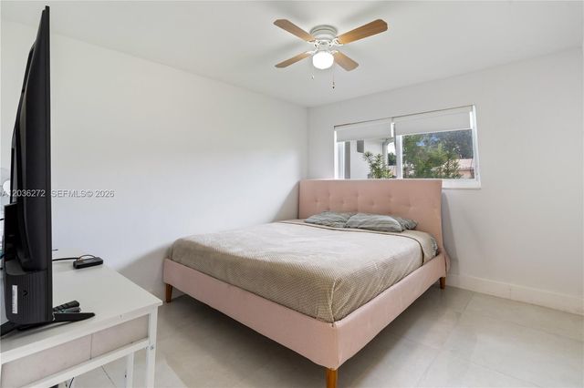 706 N 32nd Court, Hollywood, FL 33021