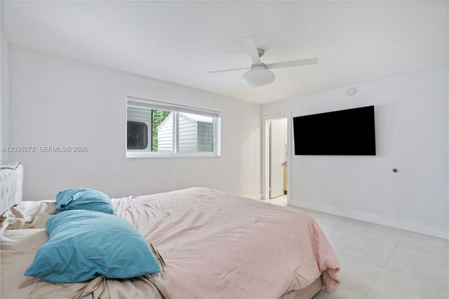 706 N 32nd Court, Hollywood, FL 33021