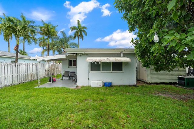 706 N 32nd Court, Hollywood, FL 33021