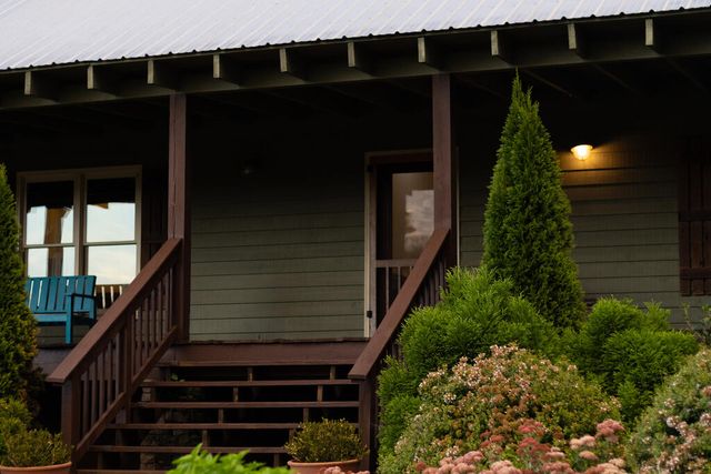 210 W Pierceville Road, Mccaysville, GA 30555
