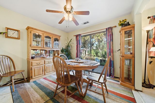 6921 Dennis Court, Redding, CA 96001