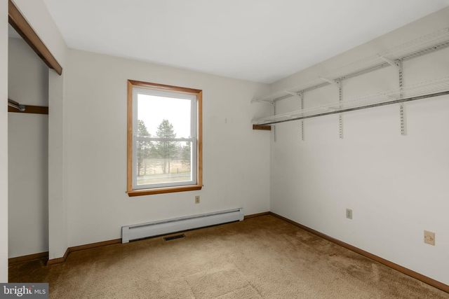 3697 NEWARK RD, Cochranville, PA 19330