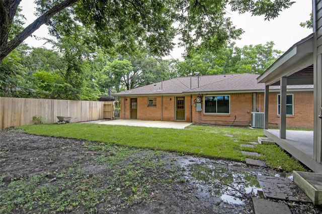 6225 Indigo Street, Houston, TX 77074