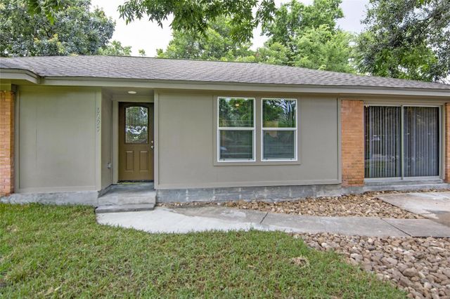 6225 Indigo Street, Houston, TX 77074