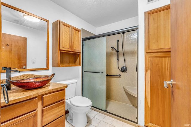 8235 State Road 26, Lafayette, IN 47905