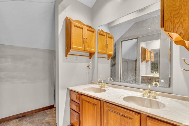 8235 State Road 26, Lafayette, IN 47905