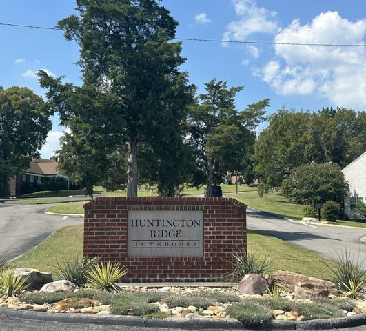333 Huntington Ridge Dr, Nashville, TN 37211