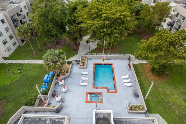 8006 SW 149th Avenue D109, Miami, FL 33193
