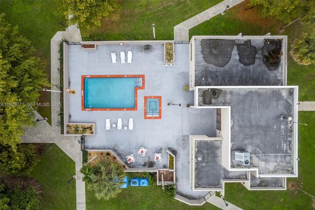 8006 SW 149th Avenue D109, Miami, FL 33193