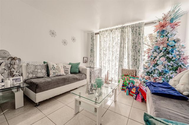 8006 SW 149th Avenue D109, Miami, FL 33193