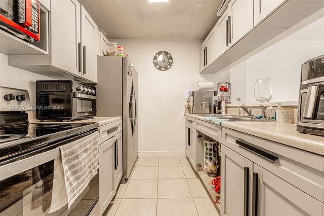 8006 SW 149th Avenue D109, Miami, FL 33193