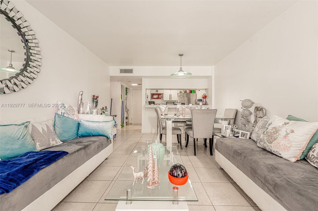 8006 SW 149th Avenue D109, Miami, FL 33193