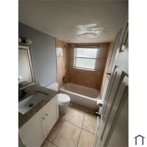 4780 NW 24TH Court C101, Lauderdale Lakes, FL 33313