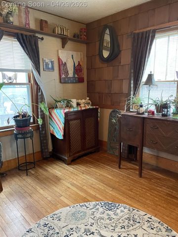 45236 Deshon Street, Utica, MI 48317