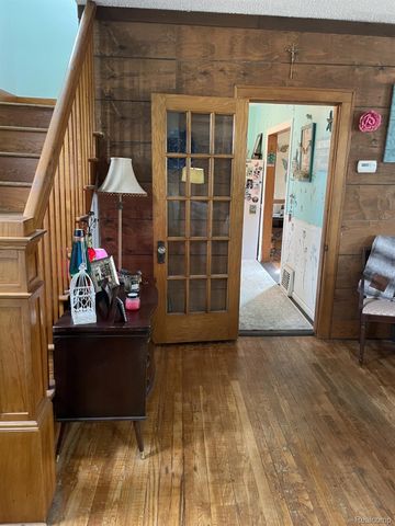 45236 Deshon Street, Utica, MI 48317