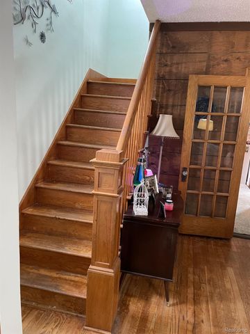 45236 Deshon Street, Utica, MI 48317