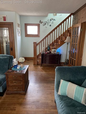 45236 Deshon Street, Utica, MI 48317