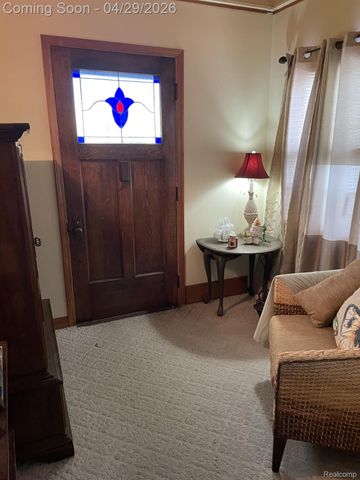 45236 Deshon Street, Utica, MI 48317