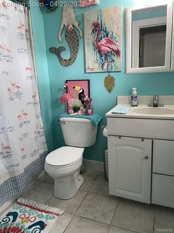 45236 Deshon Street, Utica, MI 48317