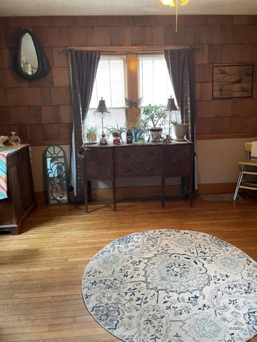 45236 Deshon Street, Utica, MI 48317