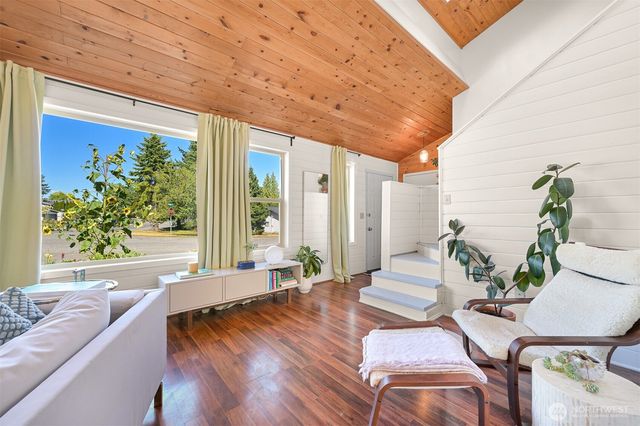 2365 Pine Drive, Ferndale, WA 98248