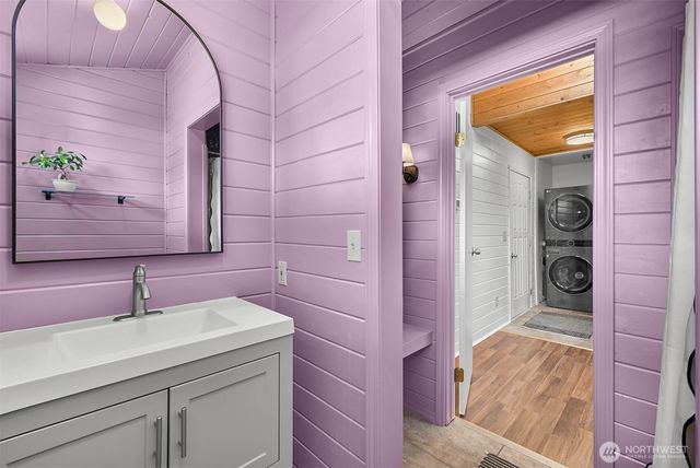 2365 Pine Drive, Ferndale, WA 98248