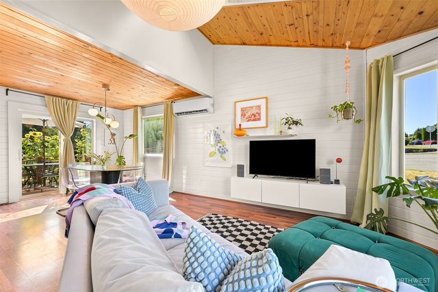 2365 Pine Drive, Ferndale, WA 98248