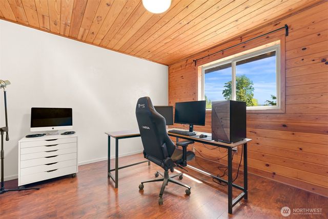 2365 Pine Drive, Ferndale, WA 98248