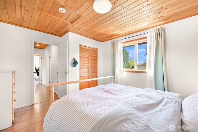 2365 Pine Drive, Ferndale, WA 98248