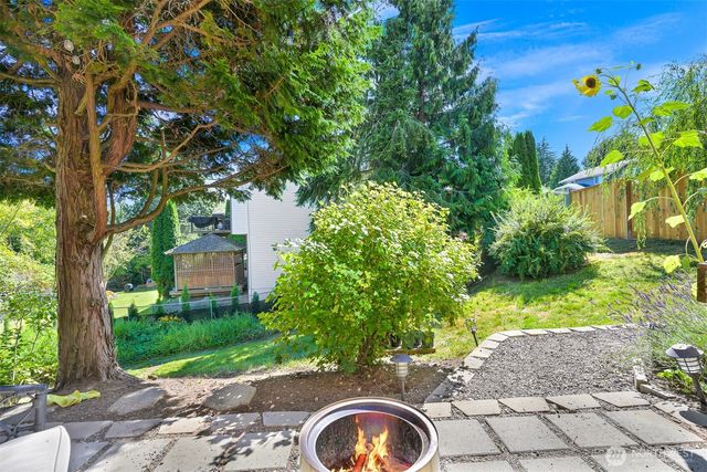2365 Pine Drive, Ferndale, WA 98248
