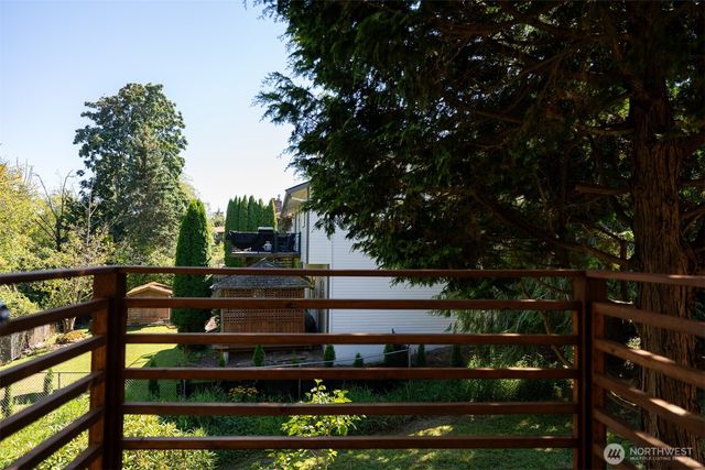 2365 Pine Drive, Ferndale, WA 98248