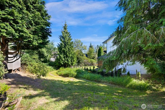 2365 Pine Drive, Ferndale, WA 98248