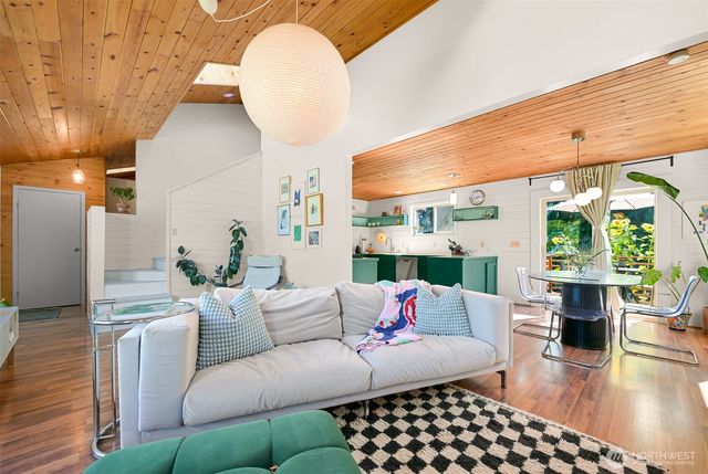 2365 Pine Drive, Ferndale, WA 98248