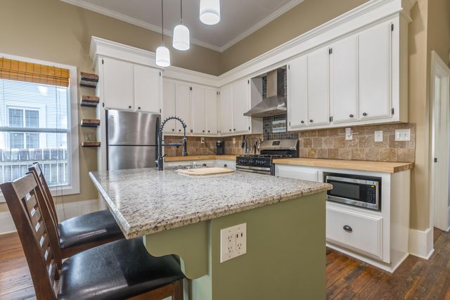 416 Dabbs St., Hattiesburg, MS 39401