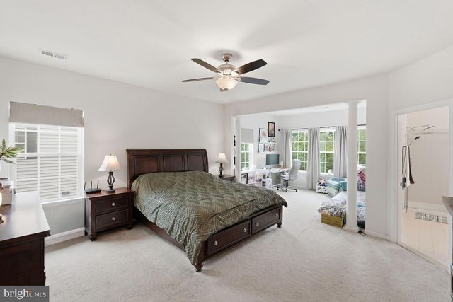 22925 CHINKAPIN OAK TER, Sterling, VA 20166