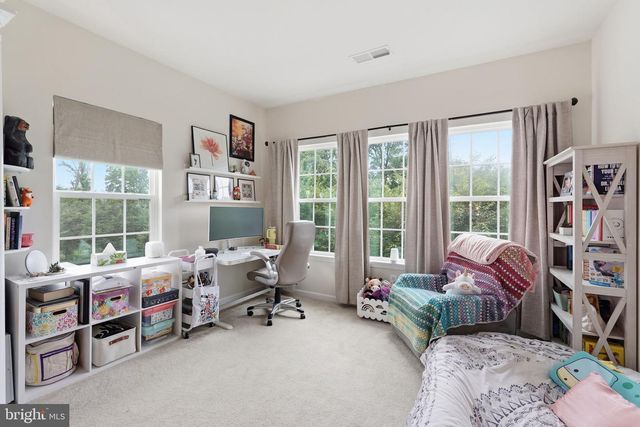 22925 CHINKAPIN OAK TER, Sterling, VA 20166