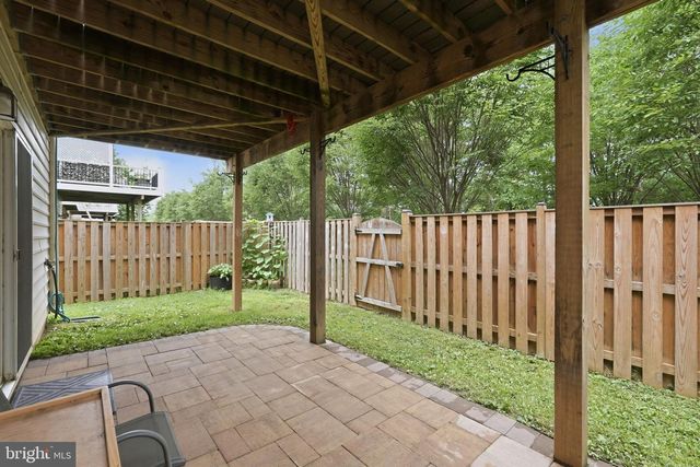 22925 CHINKAPIN OAK TER, Sterling, VA 20166