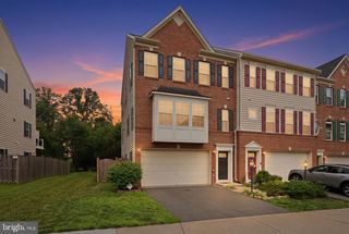 22925 CHINKAPIN OAK TER, Sterling, VA 20166
