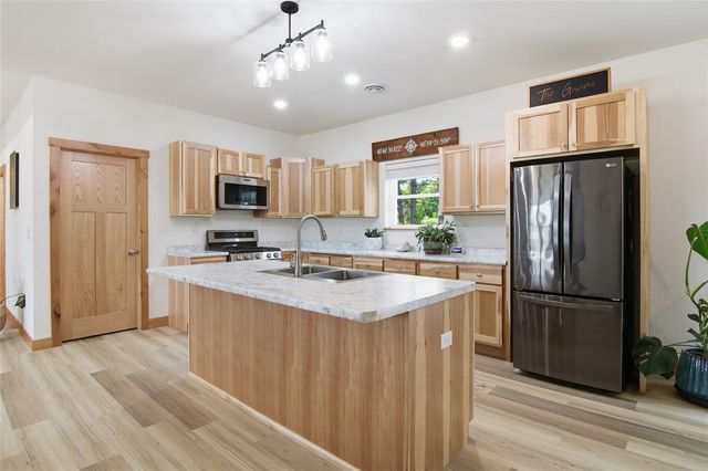 15815 53rd Avenue, Chippewa Falls, WI 54729